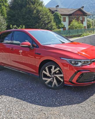 VW Golf VIII 2020 1.5 etsi evo R-Line 150cv dsg