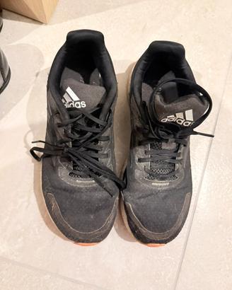 Scarpe running adidas