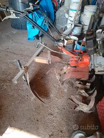 ARATRO PER BAULARE IL TERRENO