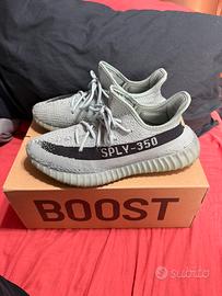 YEEZY 350 V2