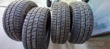 Pneumatici invernali Hankook icept lv 215/70 R15C