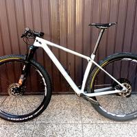 29 TREK tg 18.5  ruote carbon o alluminio procalib