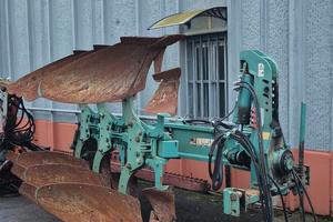 Aratro NARDI 45 trivomere voltaorecchio variabile