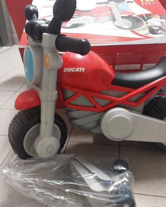 Chicco Ducati Monster cavalcabile
