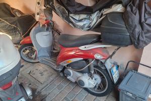 vendersi liberty 125