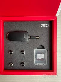 Box Accessori Audi, chiave usb, card, idea regal