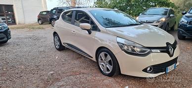Renault Clio dCi 8V 90CV Start&Stop cambio aut.