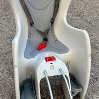 Seggiolino posteriore da bicicletta (9 mesi-22 kg)