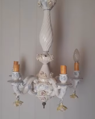 lampadario  con fiorellini 