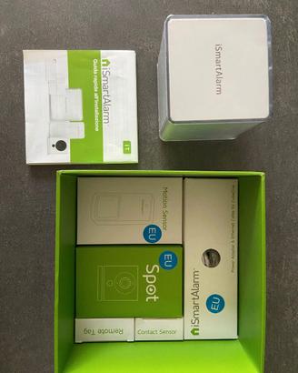 Antifurto iSmartAlarm Essentials Pack con Camera