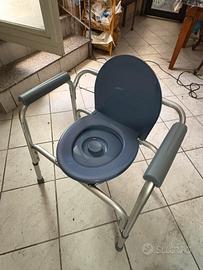 Sedia wc per anziani e disabili