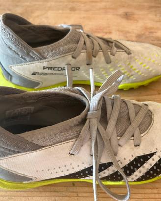 Scarpe calcio calcetto + parastinchi