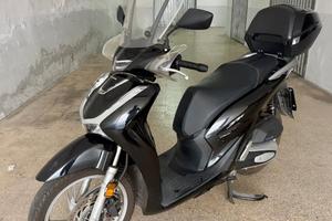 scooter Honda 150SH