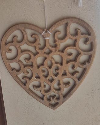 cuore in legno
