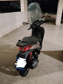Piaggio Medley 125 - 2024