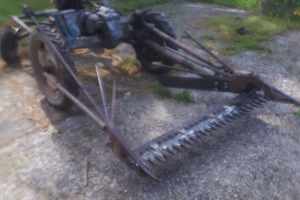 Motofalciatrice falciatrice