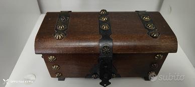Bauletto/ Cofanetto vintage stile Spagnolo 