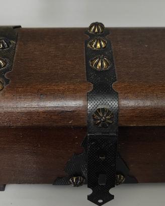 Bauletto/ Cofanetto vintage stile Spagnolo 