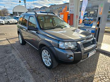 Land Rover Freelander 2.0 Td4 16V S.W.Sport con 23