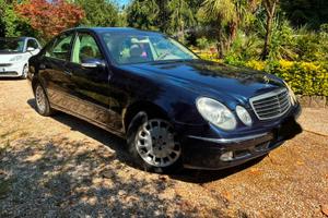 Mercedes berlina E270 