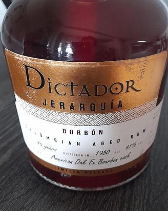 Rum Dictador JERARQUÍA 40 Years Old