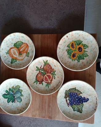 piatti in ceramica dipinti a mano da appendere 