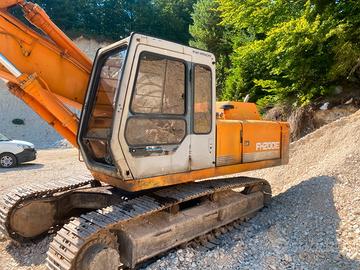 FIAT HITACHI FH 200