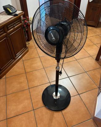 Ventilatore a piantana