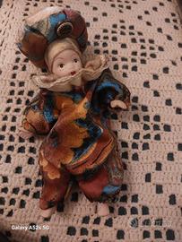 Bambola in porcellana