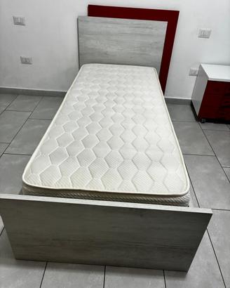 Letto singolo con rete estraibile