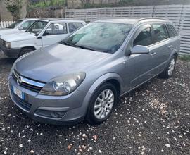 Opel Astra 1.7 CDTI 101CV Station Wagon Cosmo