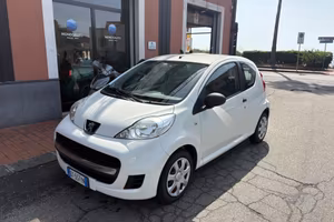 Peugeot 107 1.0 68CV 3p. Desir 2009