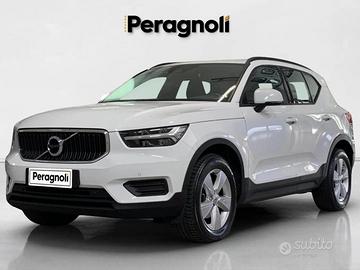 VOLVO XC40 D3 Momentum