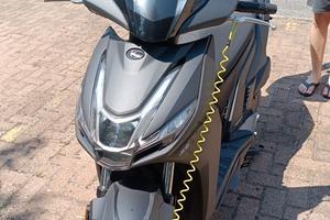 Scooter Kymco Agility 125, anno 2025 1080km