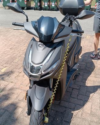 Scooter Kymco Agility 125, anno 2025 1080km