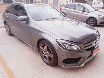 Mercedes c220 4matic premium 9M