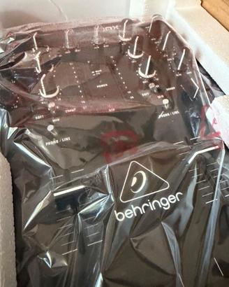 MIXER BEHRINGER NOX101