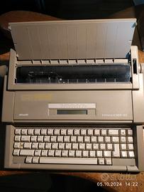 macchina da scrivere digitale olivetti L .E504 due