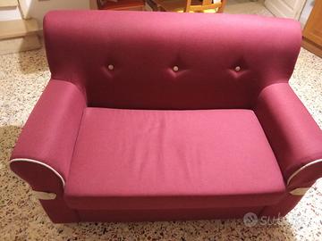 Divano 2 posti