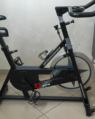 Spin Bike Professionale Schwinn IC Pro