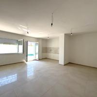 Pari al Nuovo, Trivano al piano Terra con Cortile