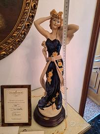 statuetta ceramica