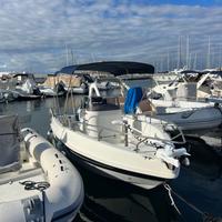 BARCA BLUE MAX OPEN 19 con motore Yamaha 40/70