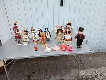 Serie di oltre 20 bambole anni 70/80