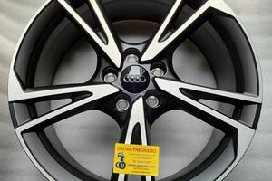 Set Cerchi Audi NUOVI Originali RS3 Da 19