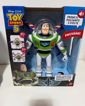 Toy Story 5 Buzz lightyear Hi-Tech volo italiano