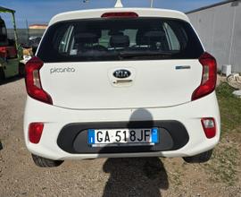 Kia Picanto 1.0 BENZ - 2020