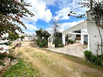 CASA DI CORTE A CEGLIE MESSAPICA