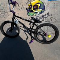 BMX STREET