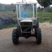 Trattore agricolo Lamborghini R 235 DT